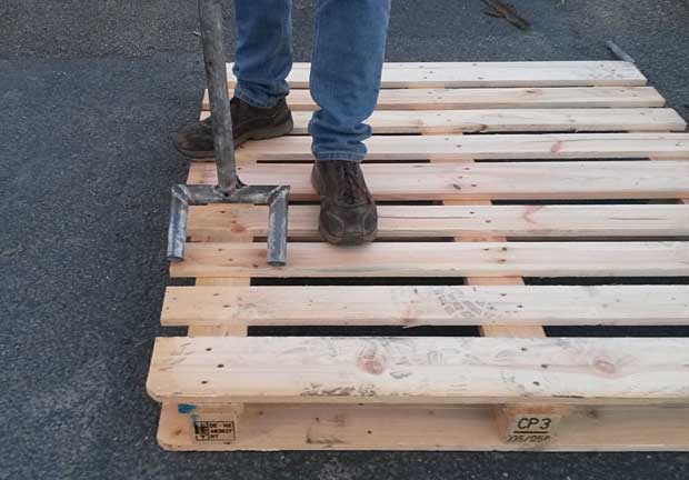 Comment démonter facilement une palette en bois ?